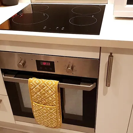 Luxury The Savile Your Next ليدز